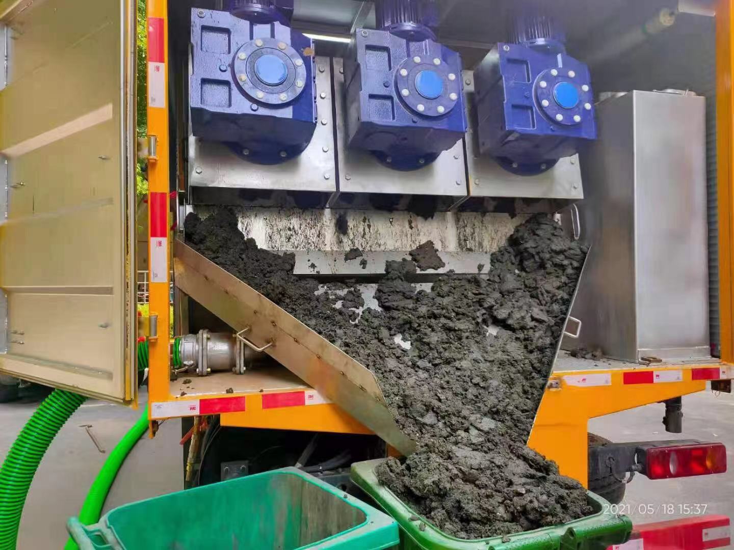 滦南化粪池清掏城市维护站-泥浆净化干湿分离处理